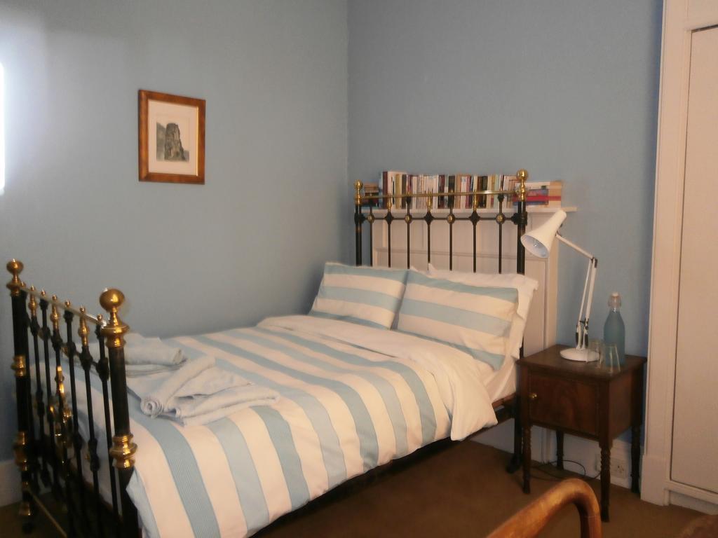 Winter Cherry Bed & Breakfast EDI Zimmer foto
