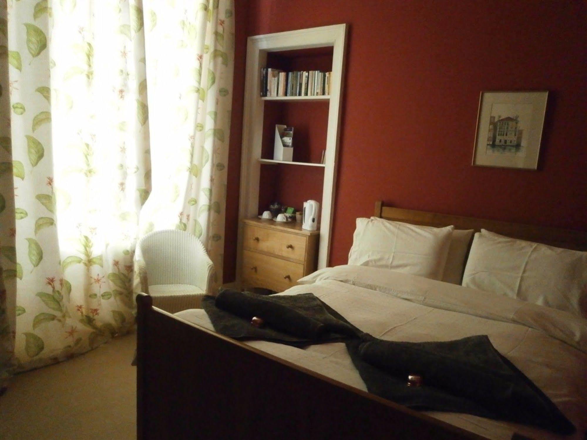 Winter Cherry Bed & Breakfast EDI Exterior foto